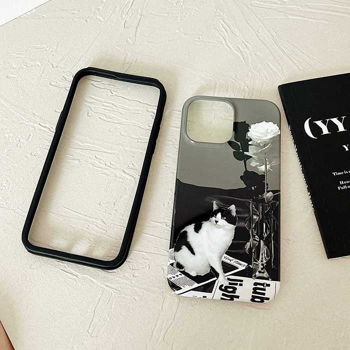 VILZSTUDIOS Stylish iPhone case featuring a cat and floral design