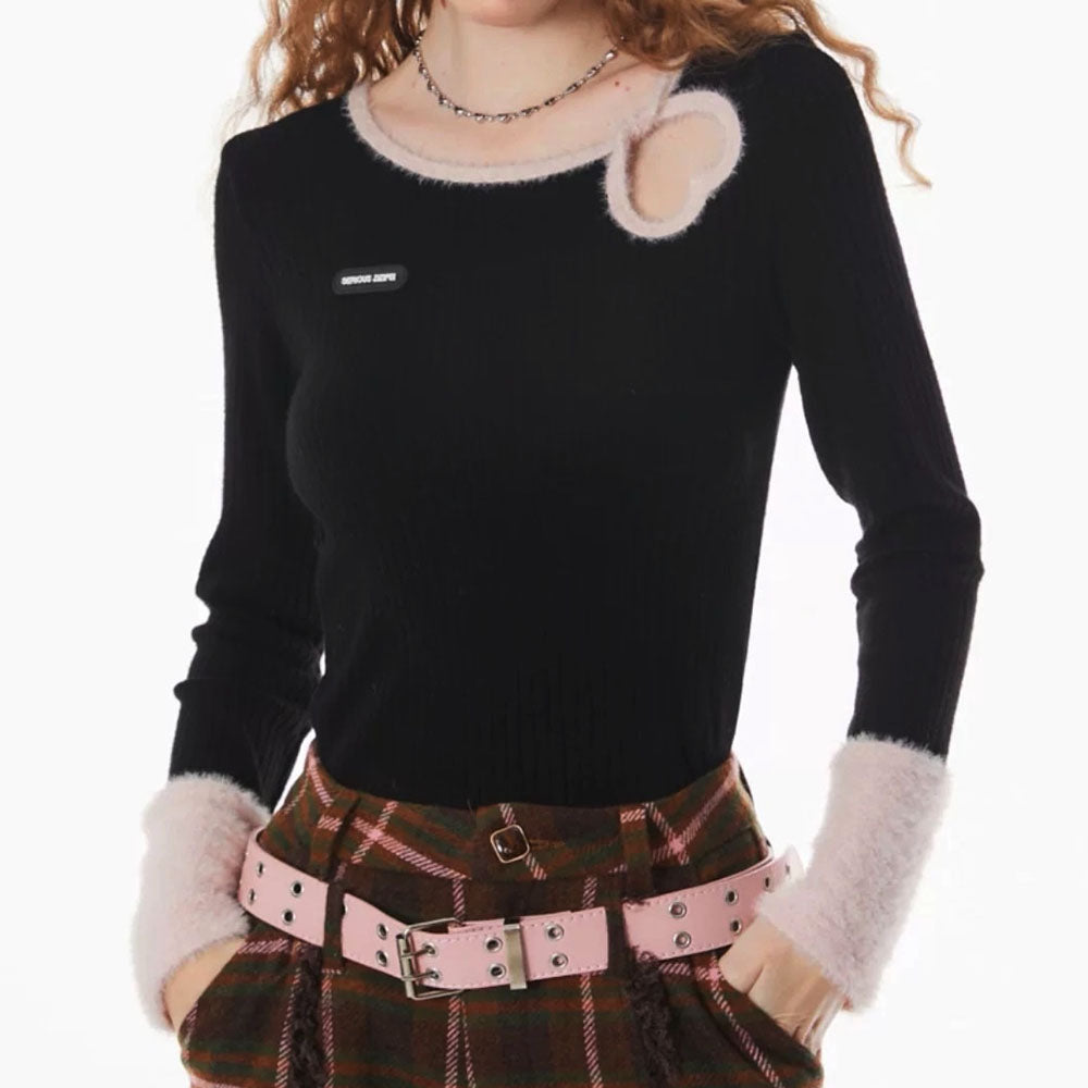 VILZSTUDIOS Charming Heart Cutout Cozy Top product image