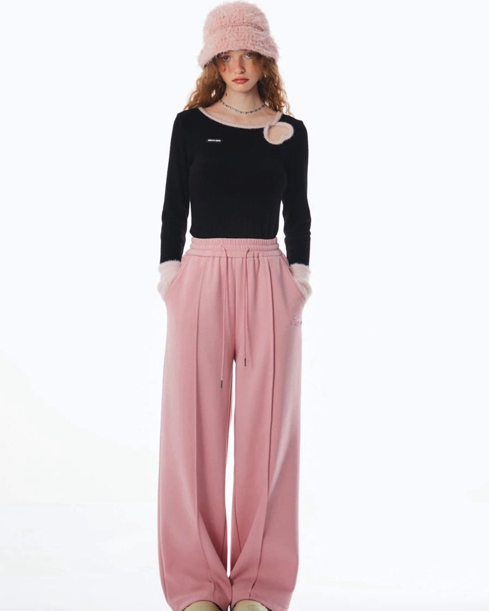 VILZSTUDIOS Charming Heart Cutout Cozy Top product image