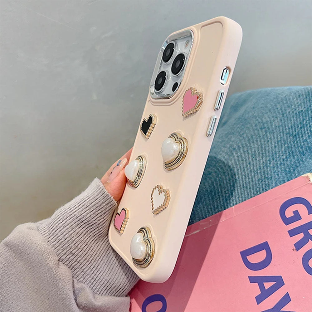 VILZSTUDIOS Cute phone case with heart design