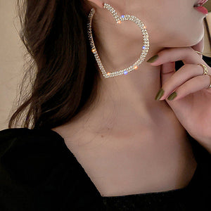 VILZSTUDIOS Charming heart hoop earrings for stylish accessories