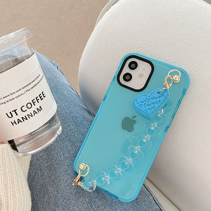 VILZSTUDIOS Stylish heart-link iPhone case for protection and design