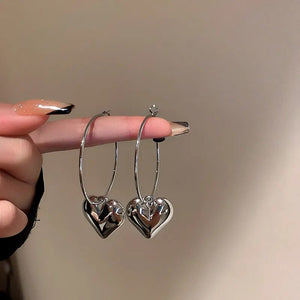 VILZSTUDIOS Heart shaped earrings by VILZSTUDIOS