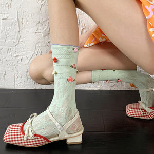 VILZSTUDIOS Charming lace socks with rosebud embellishments