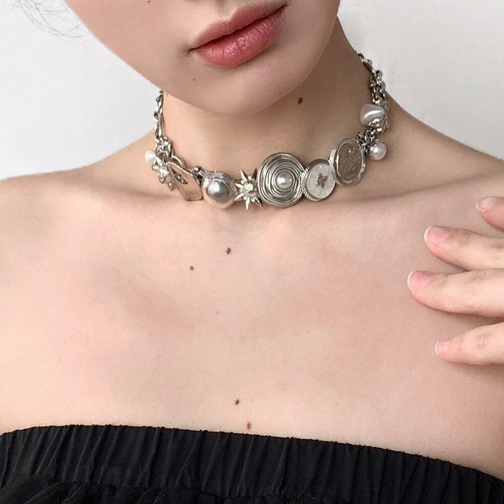 VILZSTUDIOS Mixed charm silver necklace with pearl details