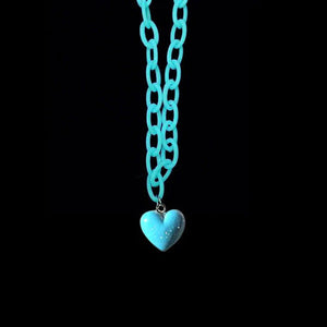 VILZSTUDIOS Fashionable heart necklace for stylish accessories