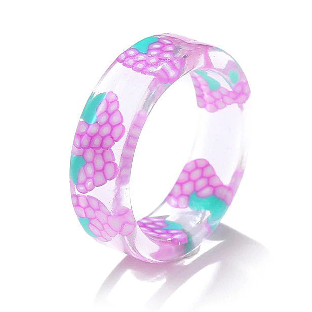 VILZSTUDIOS Handmade clear fruit resin ring