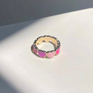 VILZSTUDIOS Stylish ring with heart design