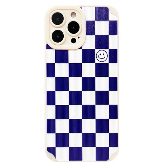 VILZSTUDIOS iPhone case with cheerful design