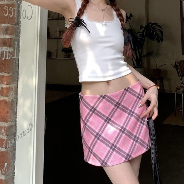 VILZSTUDIOS Chic pink mini skirt from VILZSTUDIOS