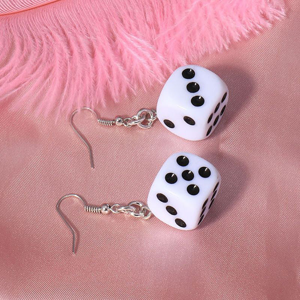 VILZSTUDIOS Stylish bold earrings from VILZSTUDIOS