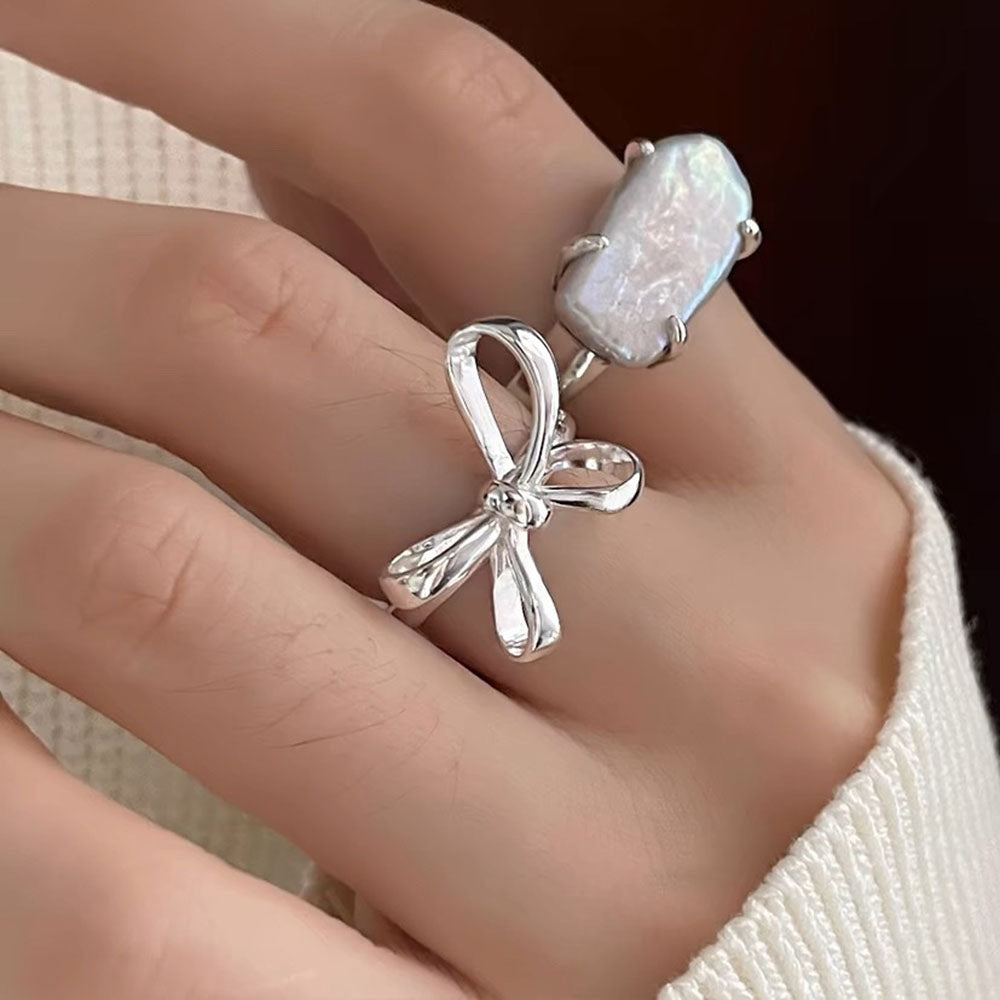 VILZSTUDIOS Adjustable ring with bow design