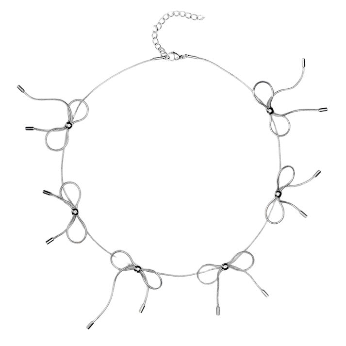 VILZSTUDIOS Stylish silver bow choker accessory