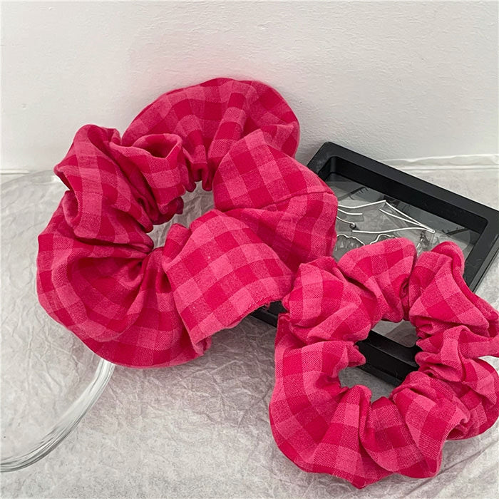 VILZSTUDIOS Chic Checkered Hair Accessory Scrunchie