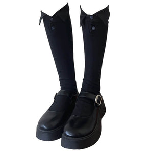 VILZSTUDIOS Fashionable high socks with a collar design