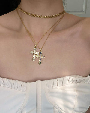 VILZSTUDIOS Chic cross pendant necklace with multicolor gemstones