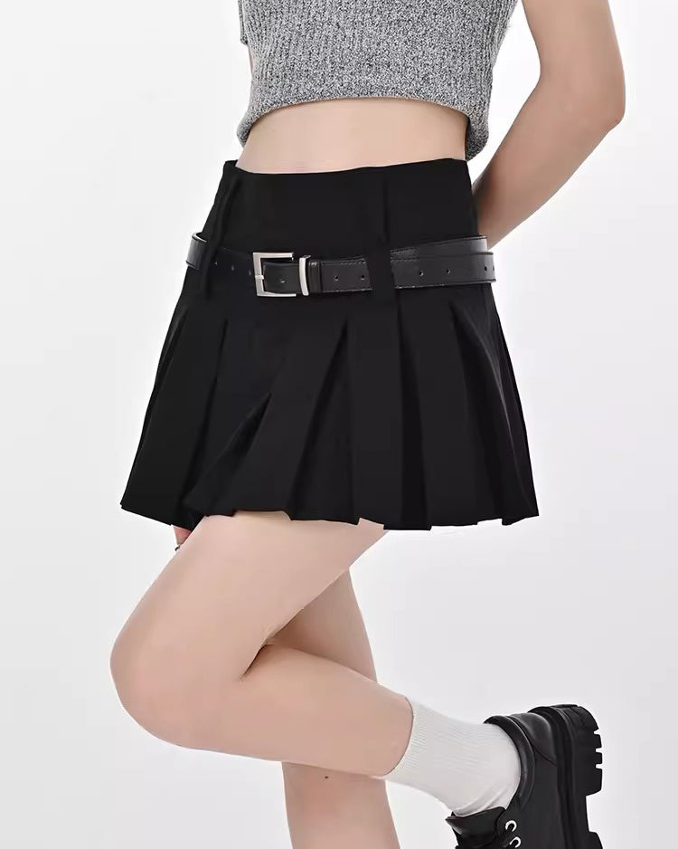 VILZSTUDIOS Stylish pleated mini skirt with dual-belt loops