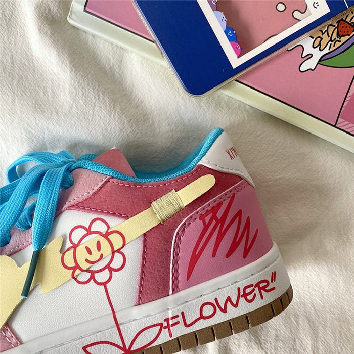 VILZSTUDIOS Stylish floral sneakers for casual outfits