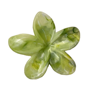 VILZSTUDIOS Floral hair claw accessory