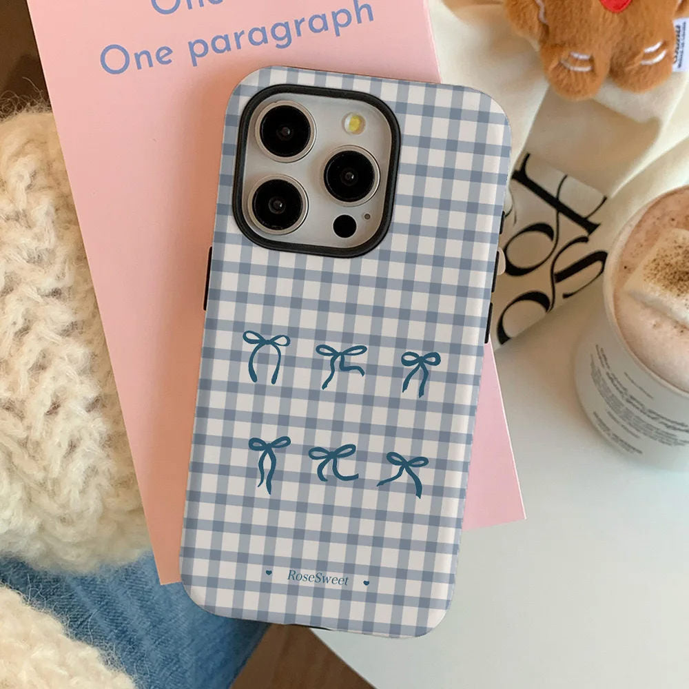 VILZSTUDIOS Stylish phone case with gingham bow design