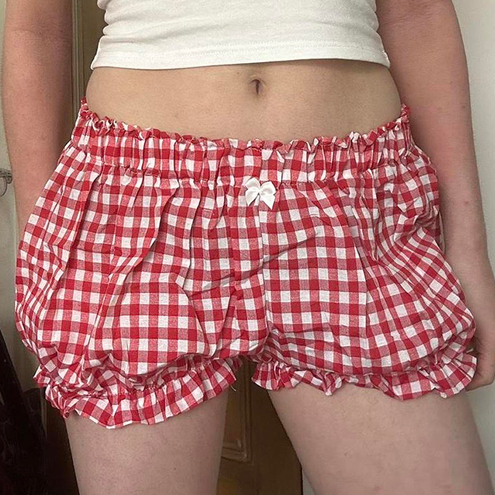 VILZSTUDIOS Chic gingham picnic shorts from VILZSTUDIOS