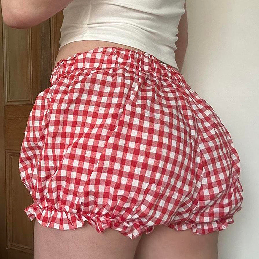 VILZSTUDIOS Chic gingham picnic shorts from VILZSTUDIOS