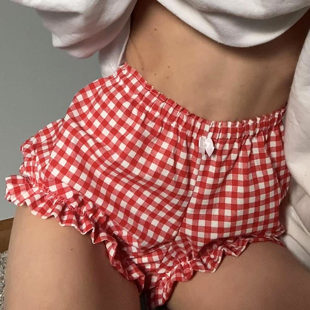 VILZSTUDIOS Chic gingham picnic shorts from VILZSTUDIOS