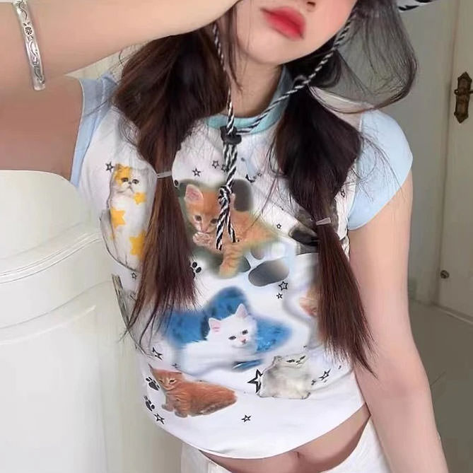 VILZSTUDIOS Chic crop top for streetwear fashion