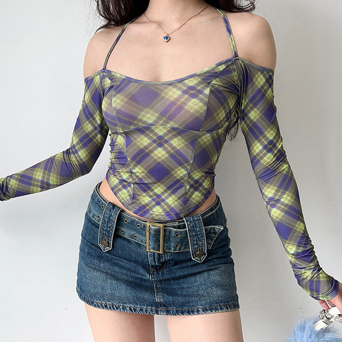 VILZSTUDIOS Chic halter top from VILZSTUDIOS