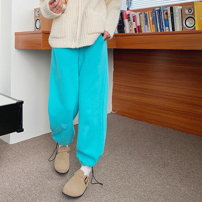 VILZSTUDIOS Stylish joggers with heart design for casual wear