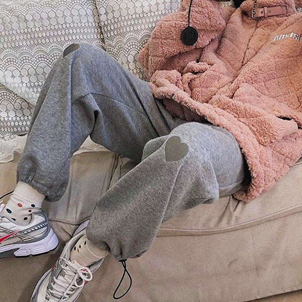 VILZSTUDIOS Stylish joggers with heart design for casual wear
