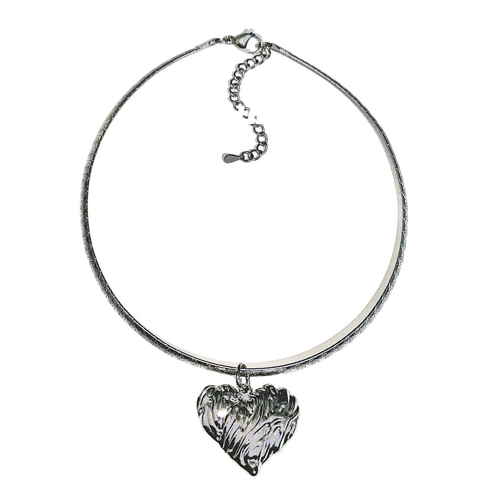 VILZSTUDIOS Stylish heart coin necklace with silver choker