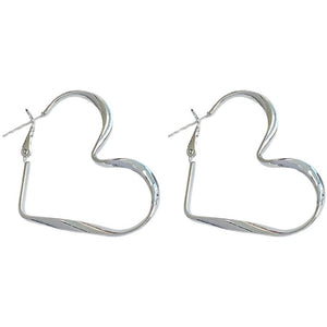VILZSTUDIOS Minimalist heart earrings for stylish accessories