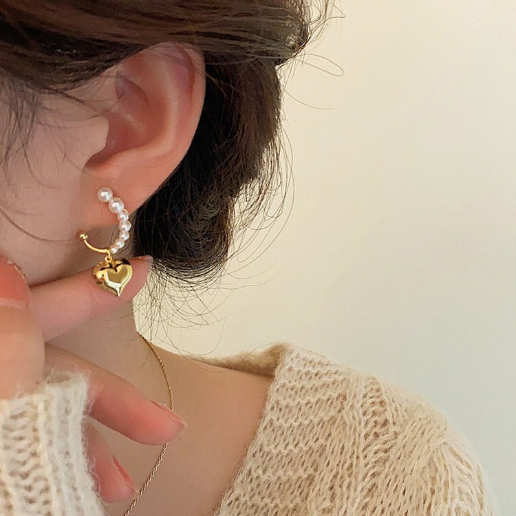 VILZSTUDIOS Chic heart pearl earrings for stylish accessories