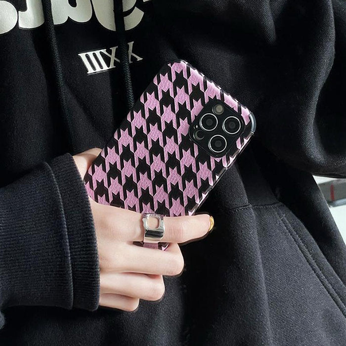 VILZSTUDIOS Stylish houndstooth print iPhone case