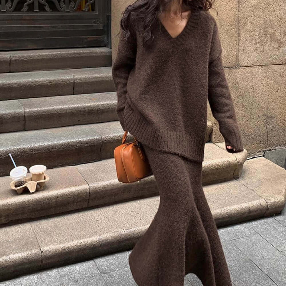 VILZSTUDIOS Stylish oversized knit sweater and flared skirt co-ord set