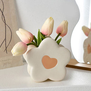 VILZSTUDIOS Pastel ceramic floral vase for home decor