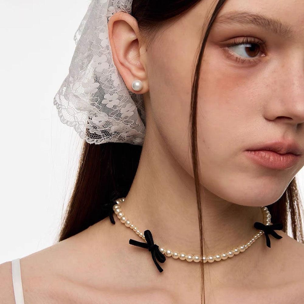 VILZSTUDIOS Elegant pearl bow choker for stylish accessories