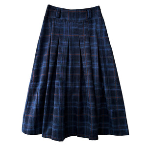 VILZSTUDIOS Chic plaid pleated midi skirt for stylish outfits