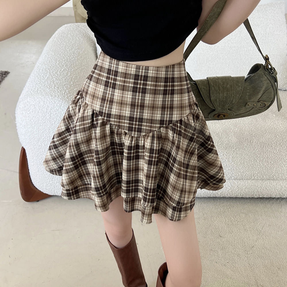 VILZSTUDIOS Chic plaid ruffle mini skirt from VILZSTUDIOS