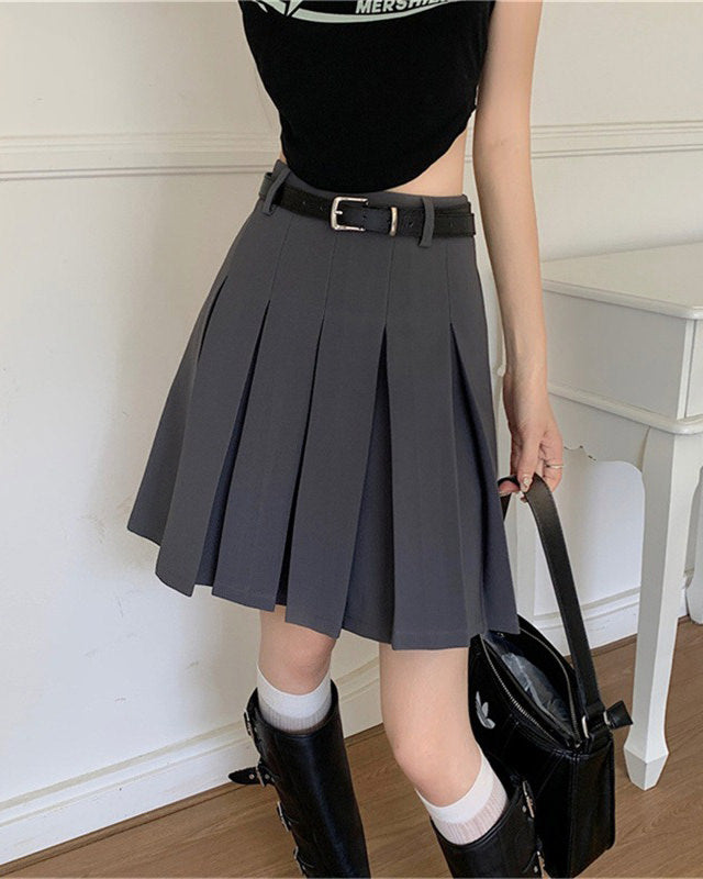 VILZSTUDIOS Chic pleated knee-length skirt for stylish outfits