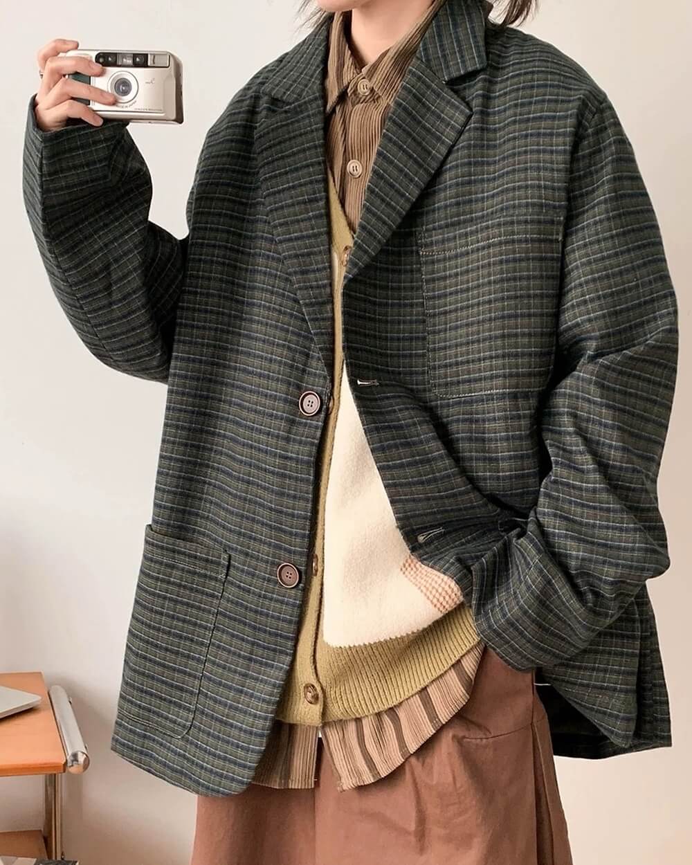 VILZSTUDIOS Chic oversized blazer with plaid pattern and classic lapel
