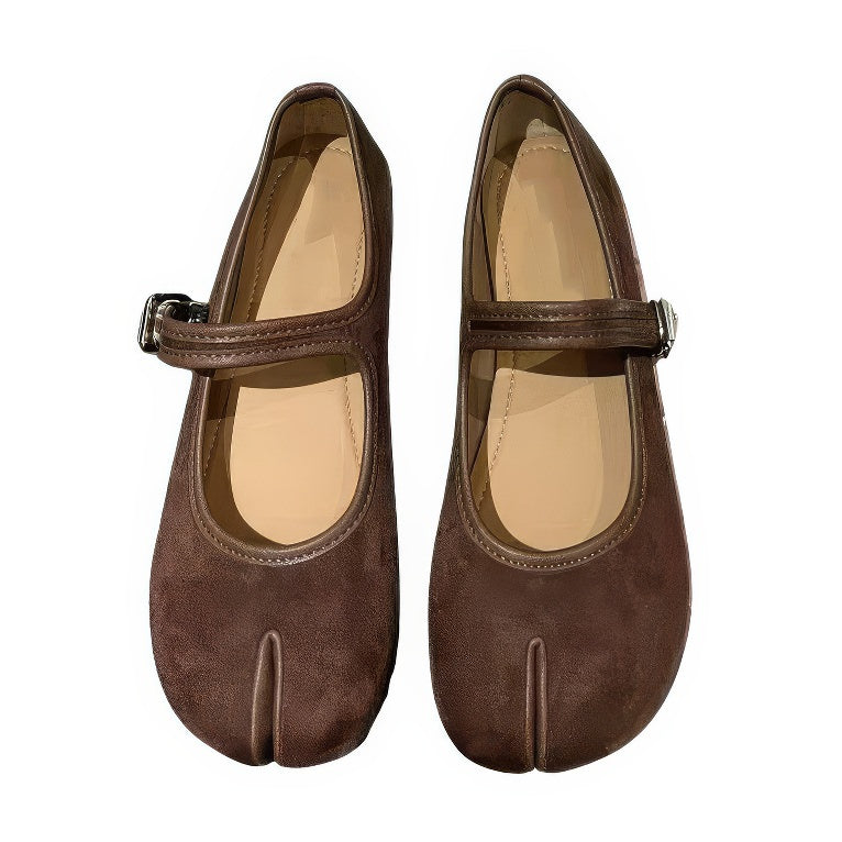 VILZSTUDIOS Chic Split-Toe Tabi Flats