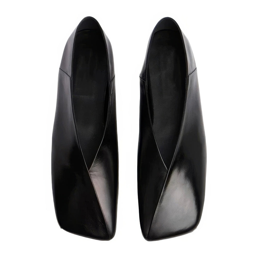 VILZSTUDIOS Chic square-toe black flats for versatile styling