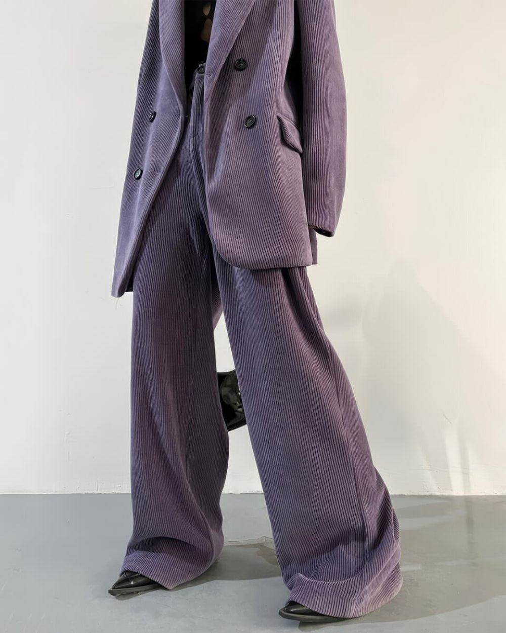 VILZSTUDIOS Chic tailored blazer and trousers set for stylish outfits
