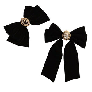 VILZSTUDIOS Stylish hair bow accessory