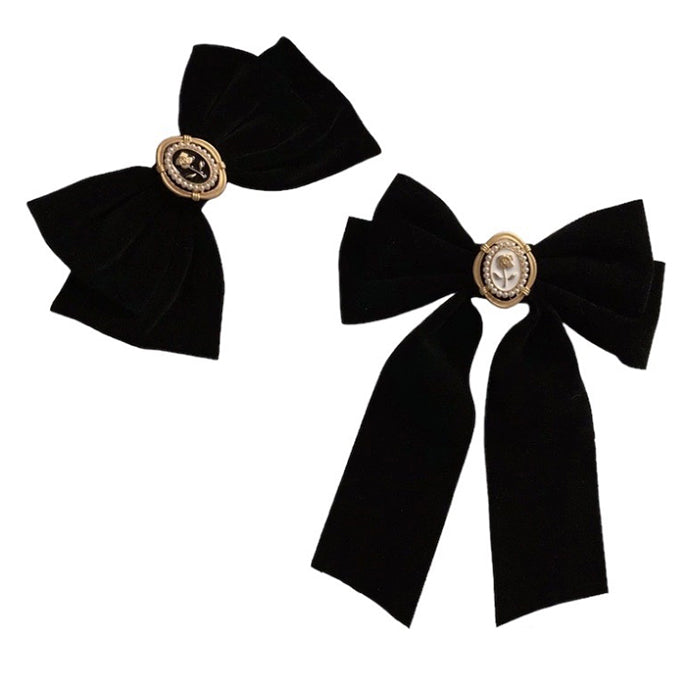VILZSTUDIOS Stylish hair bow accessory