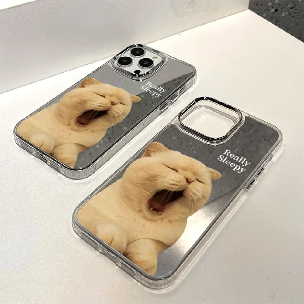 VILZSTUDIOS Generic phone case with playful cat design