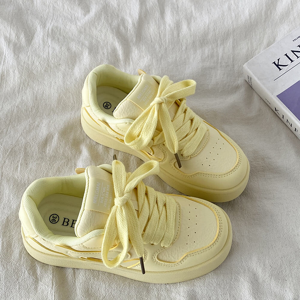 VILZSTUDIOS Stylish skater sneakers in pastel yellow