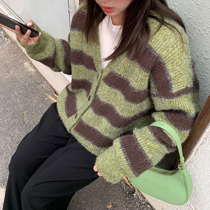 VILZSTUDIOS Chill Vibes Striped Cardigan for relaxed autumn style